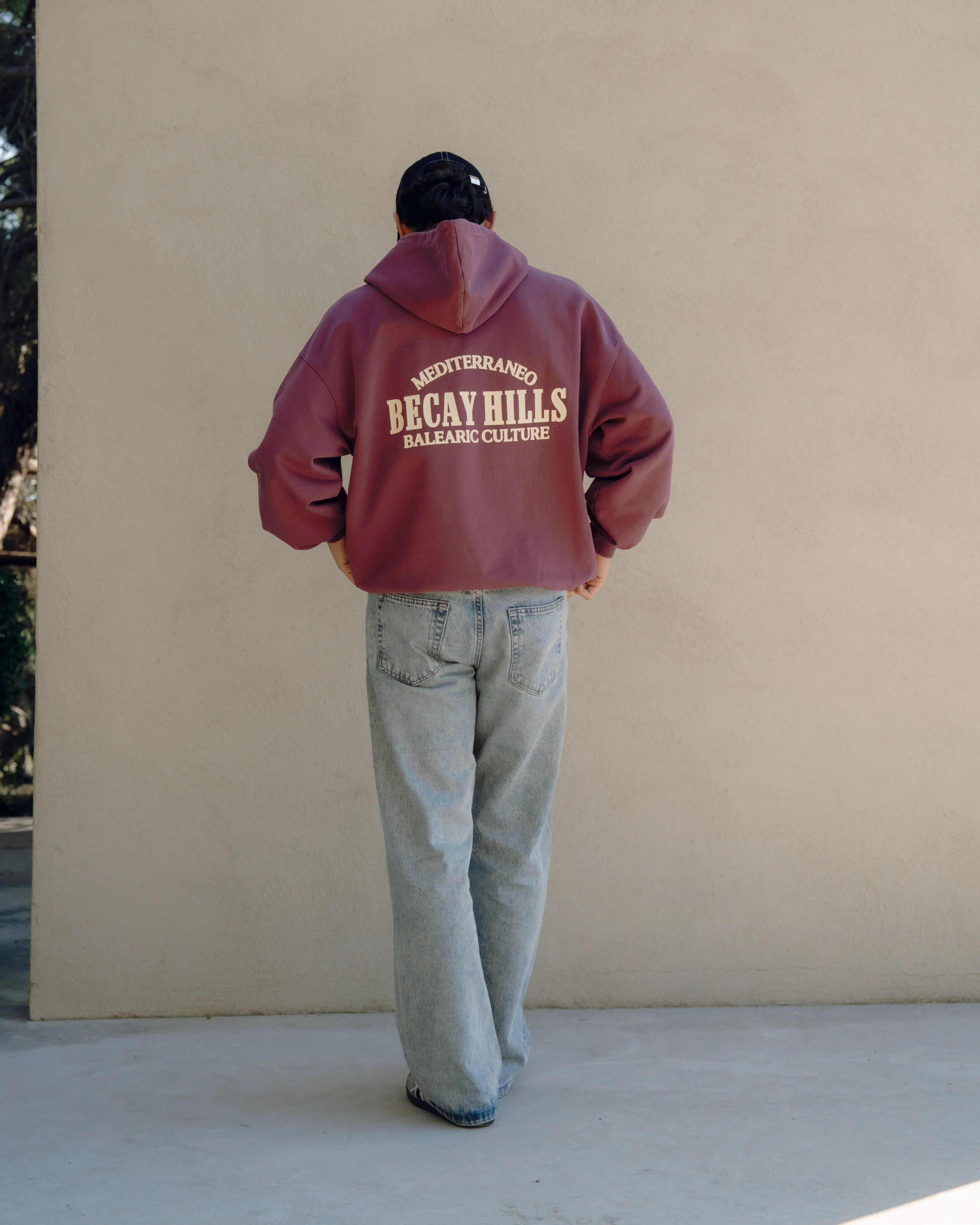 Hills Hoodie Wine - Image 4